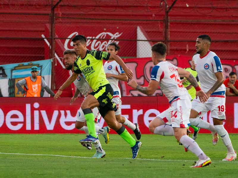 Nhận định soi kèo Argentinos Juniors vs Barracas lúc 6h00 ngày 16/4/2024