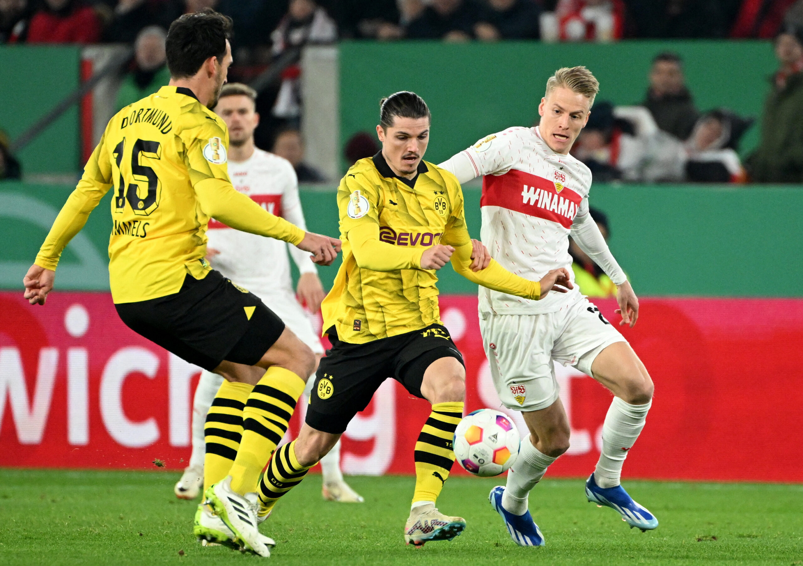 Nhận định soi kèo Stuttgart vs Dortmund lúc 22h30 ngày 22/9/2024